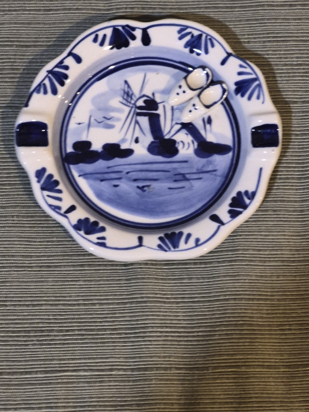 Vintage Delft Blue Holland Ceramic Ashtray 4.25" Windmill 3D Dutch Clogs